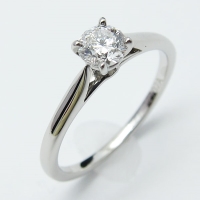 新品仕上げ カルティエ ソリテール D0.27ct Pt950 47 7号 ダイヤ入り 婚約指輪