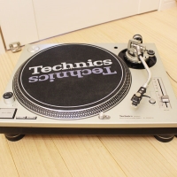 テクニクス　technics SL-1200MK3D ターンテーブル シルバー 中古