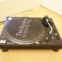 テクニクス　Technics SL-1200MK5 ターンテーブル ブラック　中古