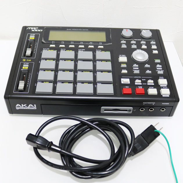 アカイ AKAI MPC1000 黒　サンプラー　メモリー128MB　美品3