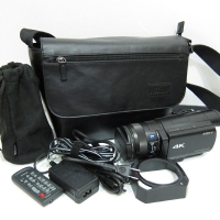 美品 ソニー デジタル4Kビデオカメラレコーダー FDR-AX100 ブラック 黒 バッグ付